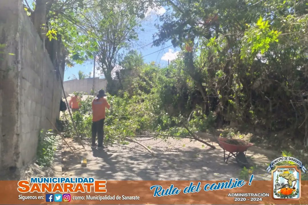 Muni_Sanarate's tweet photo. La administración municipal 2020-2024 a través de la Dirección de Servicios Públicos Municipales, realiza trabajos de chapeo y limpieza de calles en la aldea Monte Grande.

#Sanarate #RutaDelCambio https://t.co/vi6oYi8Md0