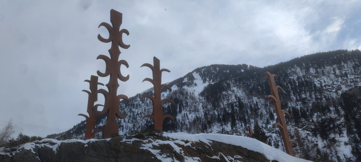 pedrolacacerola's tweet photo. #Estripagecs @Pere_Moles #Sorteny #Andorra https://t.co/aSmCqRzwYS