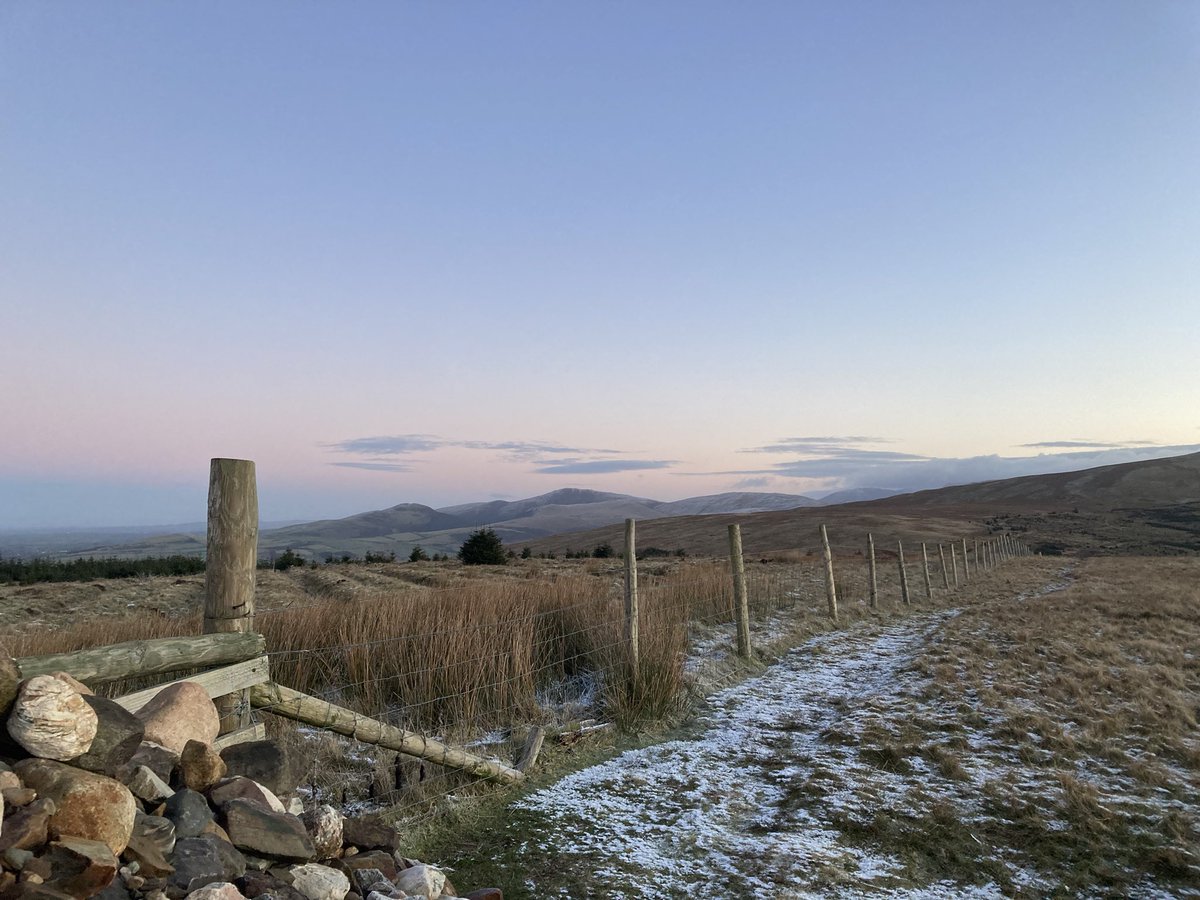 mountainringlet's tweet photo. Spent a week in the Lakes being rained on/blown off hills, and then this on our final morning 😍 https://t.co/3YW8Q6dl2Q