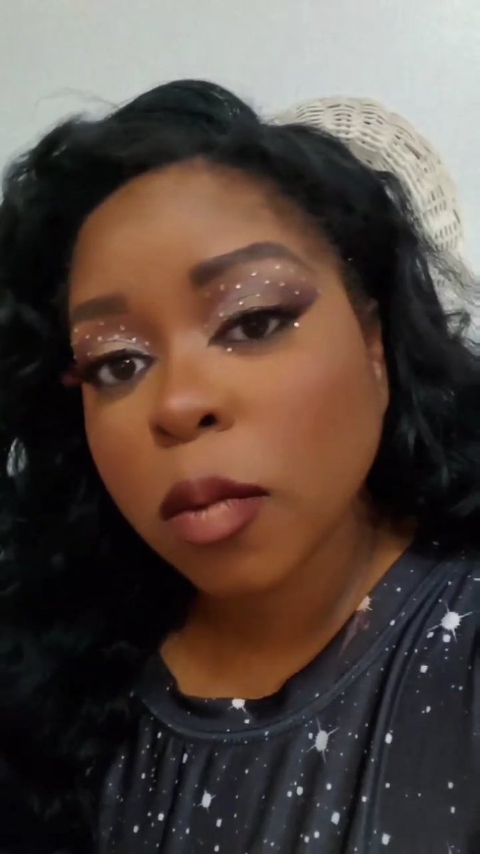 MusicalEnchantress tweet media