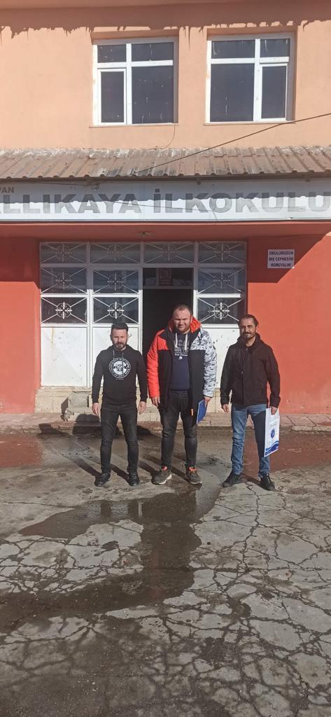 SiirtTes's tweet photo. Siirt TES olarak sendikal çalışmalar kapsamında ŞİRVAN NALLIKAYA İLKOKULU'NU ziyarette bulunduk. https://t.co/5eVgjCmku9