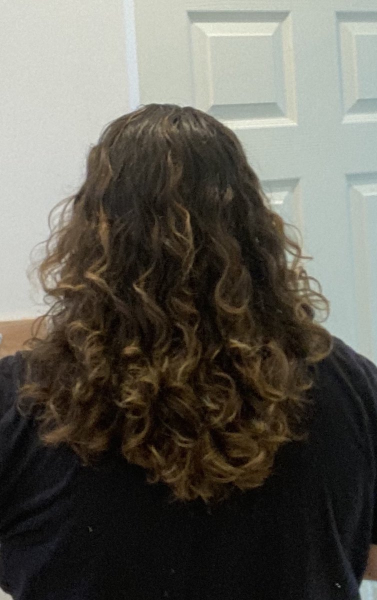 PeerThru's tweet photo. #locksforlove progress pic.
Almost two years down, one year to go. 🙏
(Before pic for comparison) https://t.co/wmVbvz65l1