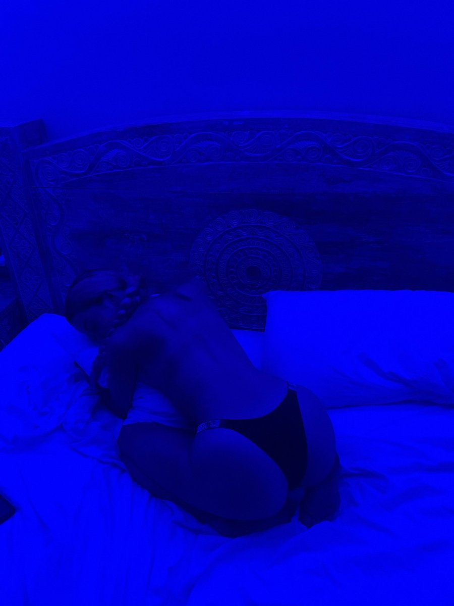sheknowshebadaf's tweet photo. he vuelto a quien le apetece hablar?😌🥴 https://t.co/G7u0mnSMkq
