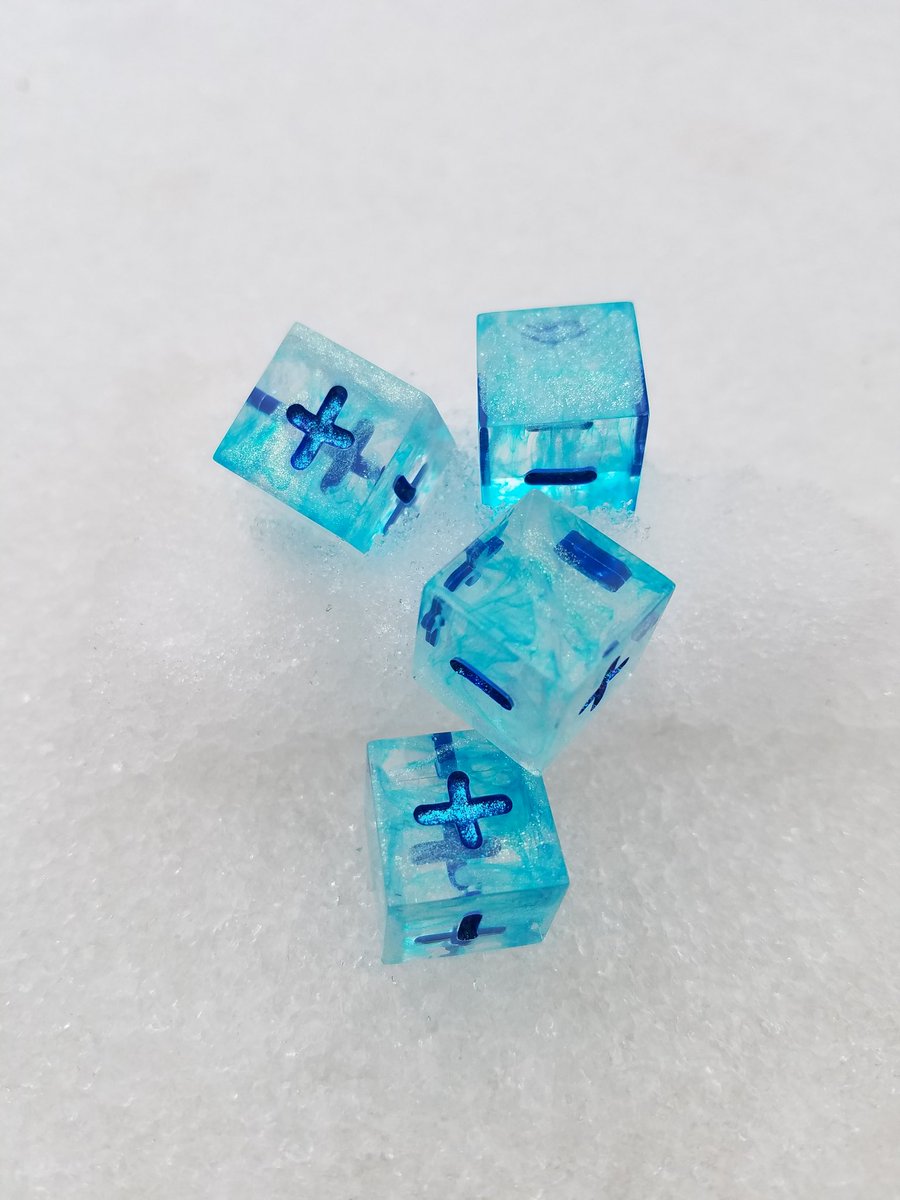 alchemist_attic's tweet photo. It snowed so of course I had to go use it for dice photos XD
#handmadedice #dice #fatedice #fudgedice #snow #tabletopgames #tabletopgaming https://t.co/of48TFtIEn