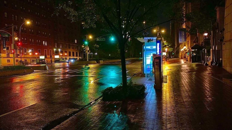 Columbia's tweet photo. Want your photo to be featured in #ColumbiaPhotooftheWeek this year? Make sure you submit your favorite photos to our form: https://t.co/0ErKZGqjYA

📸 by Dhruva Lakshminarayanan (GSAPP'22) from July 2021 https://t.co/m0LmMMAtwa