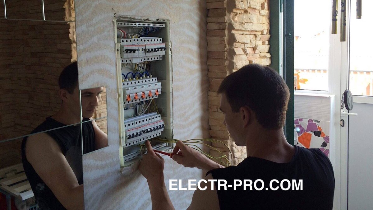 electrpro's tweet image. Электромонтажные работы в Нижнем Новгороде.
Электромонтажные работы в квартирах, частных домах, коттеджах и других объектах. 
Подробнее на сайте: electr-pro.com