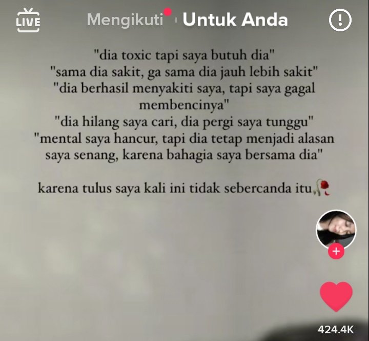 Fifinnhh's tweet photo. kenapa ya ada pikiran kek gini:( https://t.co/aE5nZsAoHY