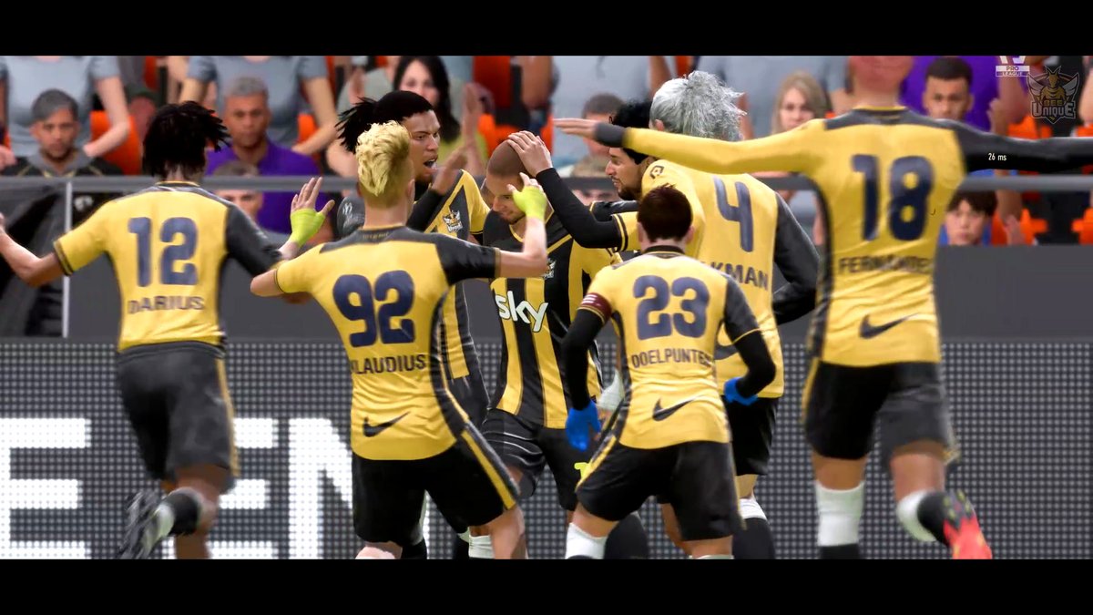 BeeUnique 🐝 tweet media