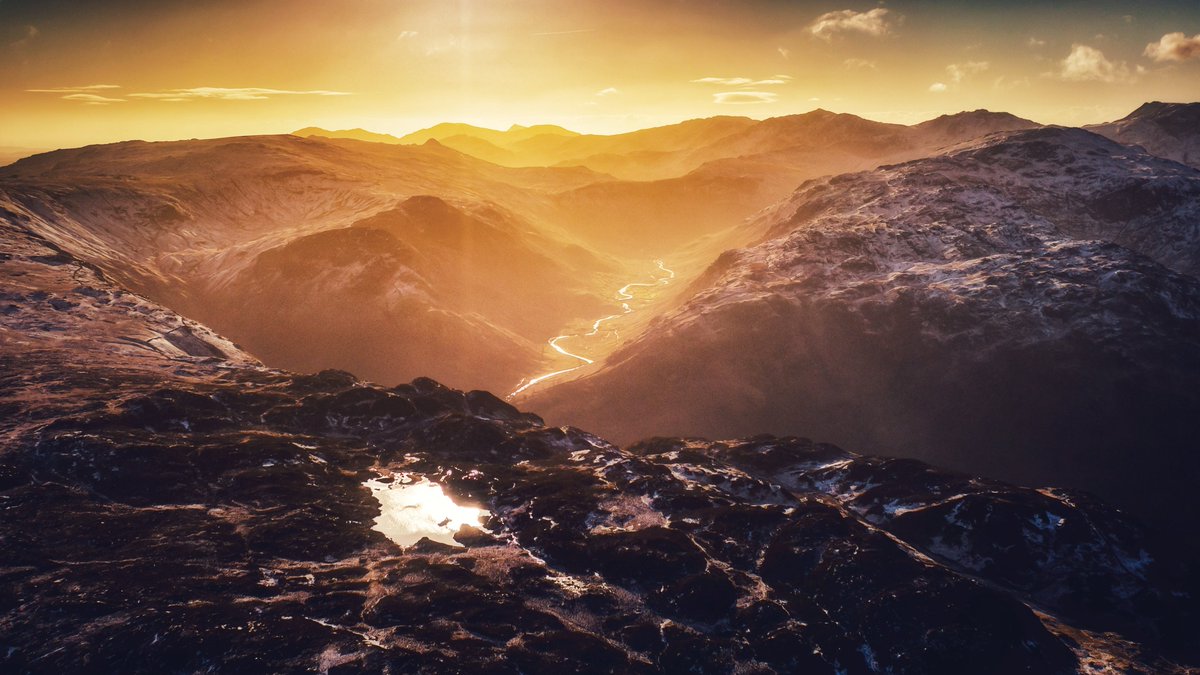 Best scene I captured today for @V_and_A Beatrix Potter exhibition in association with @nationaltrust film I’m producing 🎥 Looking to Langstrath, Esk Pike, Crinkle Crags et al. Food for the soul! ❤️🏔❄️ #lakedistrict #landscape #outdoors