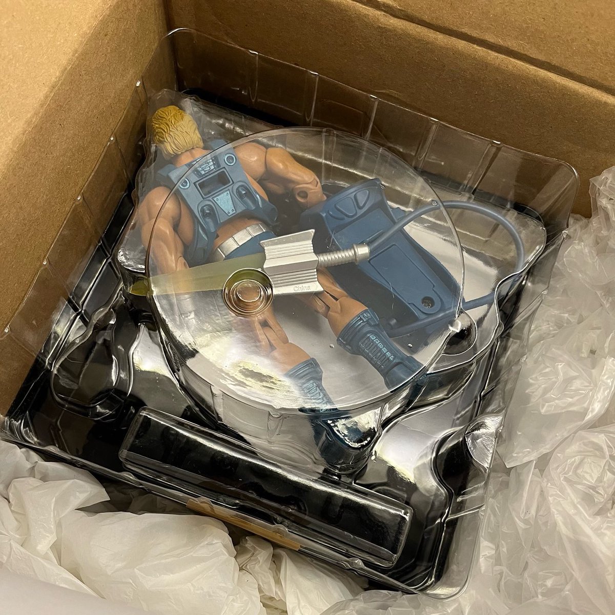 M_J_Sullivan_'s tweet photo. Piece on loan from The Guy Bass Collection ™ 

Could this be the best care package ever sent? All I know is, when these guys go full Toy Story tonight, Skeletor has HAD it. 

📦⚔️🔋⚡️🦾💀

#LaserPowerHeMan #Mattel #HeMan #MastersOfTheUniverse @GuyBassBooks #Toys @Mattel https://t.co/cMBWL72C9O