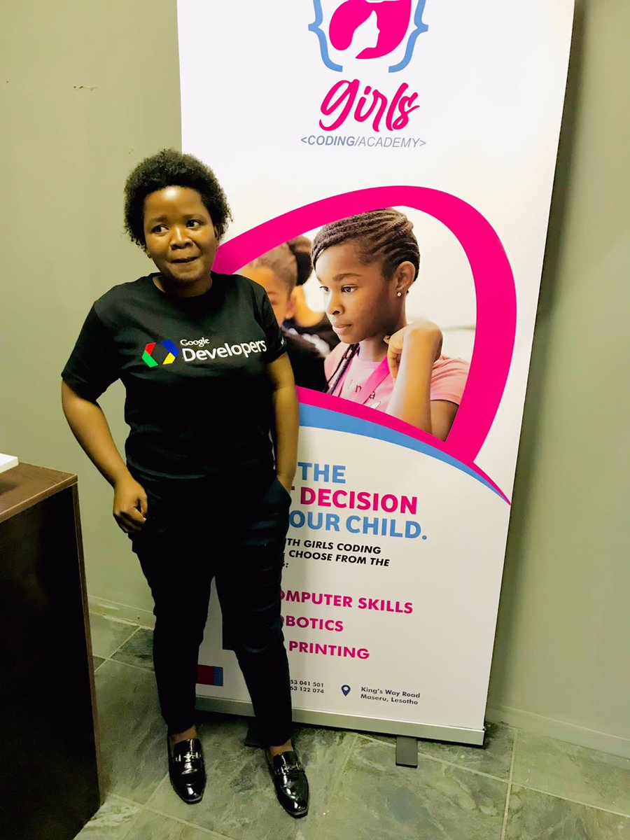 TPinyane's tweet image. #googledevelopersgroup
#girlscodingacademy
Complements of the new year