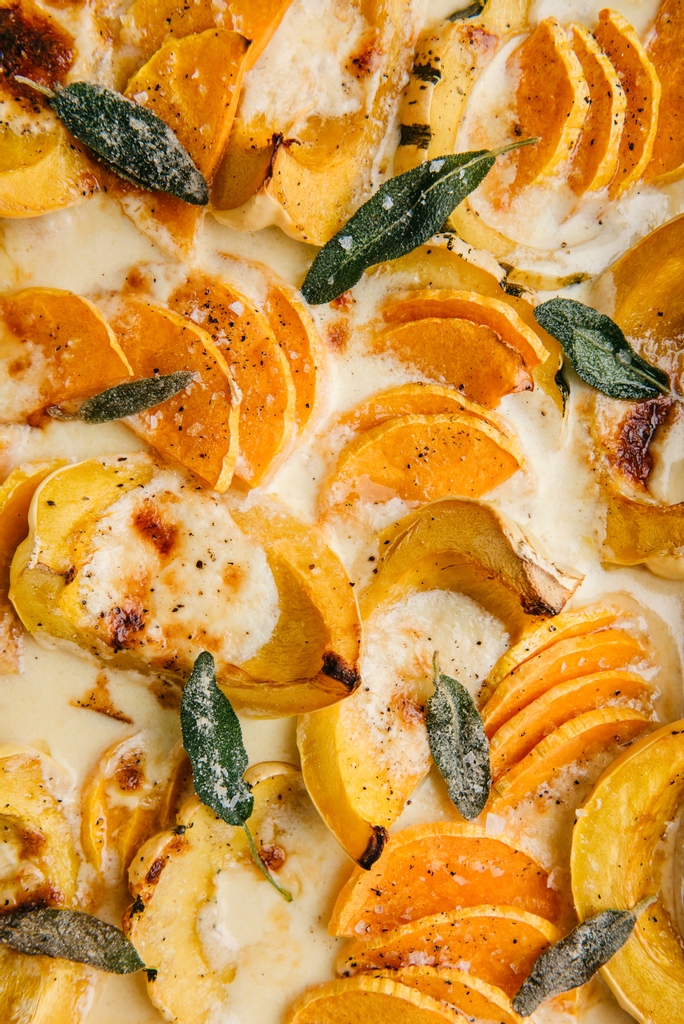 Kings Food Markets (@kingsfoodmkts) on Twitter photo If you know the pleasure of a perfect potato gratin, you'll love this squash version. A warm and filling meatless option for a family dinner! 
Get the recipe: l8r.it/LXFX If you know the pleasure of a perfect potato gratin, you'll love this squash version. A warm and filling meatless option for a family dinner! 
Get the recipe: l8r.it/LXFX