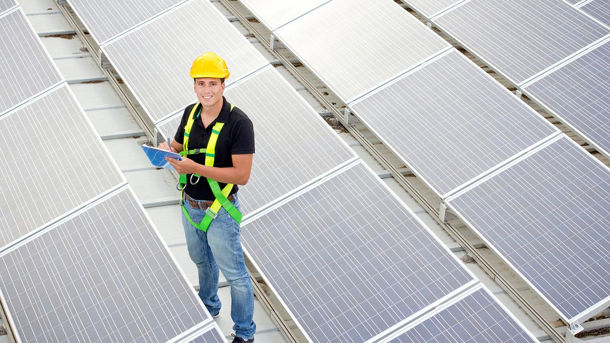 IRSCTheRiver's tweet photo. Did you know that Florida residents can now apply to train for one of three highly sought-after industry certifications, tuition-free, at Indian River State College? Learn more at https://t.co/ut38Ujy5fv. #RebuildFlorida https://t.co/vXNqbrswRJ