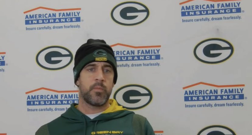 RobDemovsky's tweet photo. Aaron Rodgers on Hub Arkush: “He’s a bum … an absolute bum.”

Rodgers thinks he should be excluded for voting for MVP because of his predisposition about him as a person.

“His problem is I’m not vaccinated” and added if that’s the case then make it “the most vaccinated player”” https://t.co/tPXlST7JCU