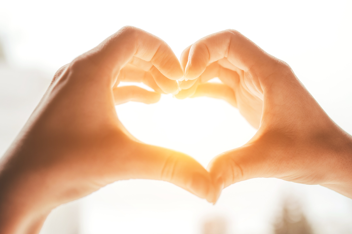 FCSMonmouth's tweet photo. FCS provides those in need with caring support to maintain the quality of life they deserve. Visit our website to learn how we can lend a hand: https://t.co/rFlYJn6GTd
#FCS4Good #FCSCares https://t.co/fqsbdphRFy