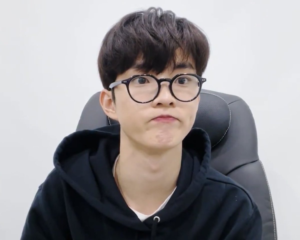 jcmsource's tweet photo. he’s so cute https://t.co/bpikkNDfw0