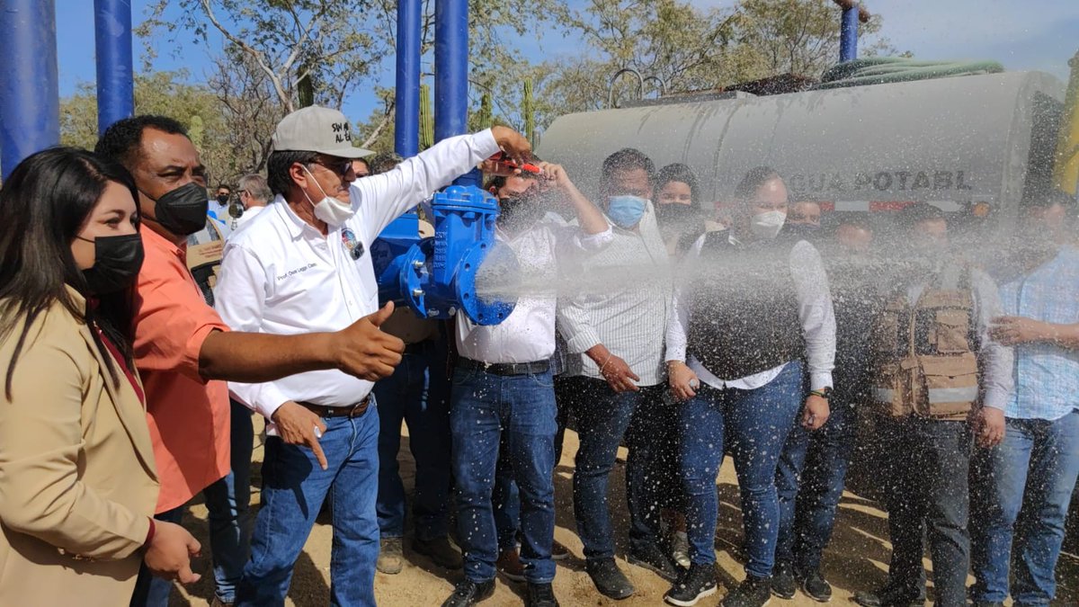 OomsapasLC's tweet photo. El mejor regalo de #Navidad  es dotar de más agua a las familias de Cabo San Lucas: Oscar Leggs Castro.
Infórmate más en: https://t.co/e38cdQN9nL https://t.co/3xyGjQN4jO