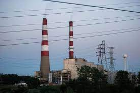 thrudasmog's tweet photo. By this time next year IL will have one less polluting #coal plant forcing deadly #airpollution on those living nearby and downwind. #EDEdwards #cleanair #renewableenergy @SierraClubIL @NRDC @ELPCenter @RespHealth @WeAreCIHCA https://t.co/f5rN8j002E