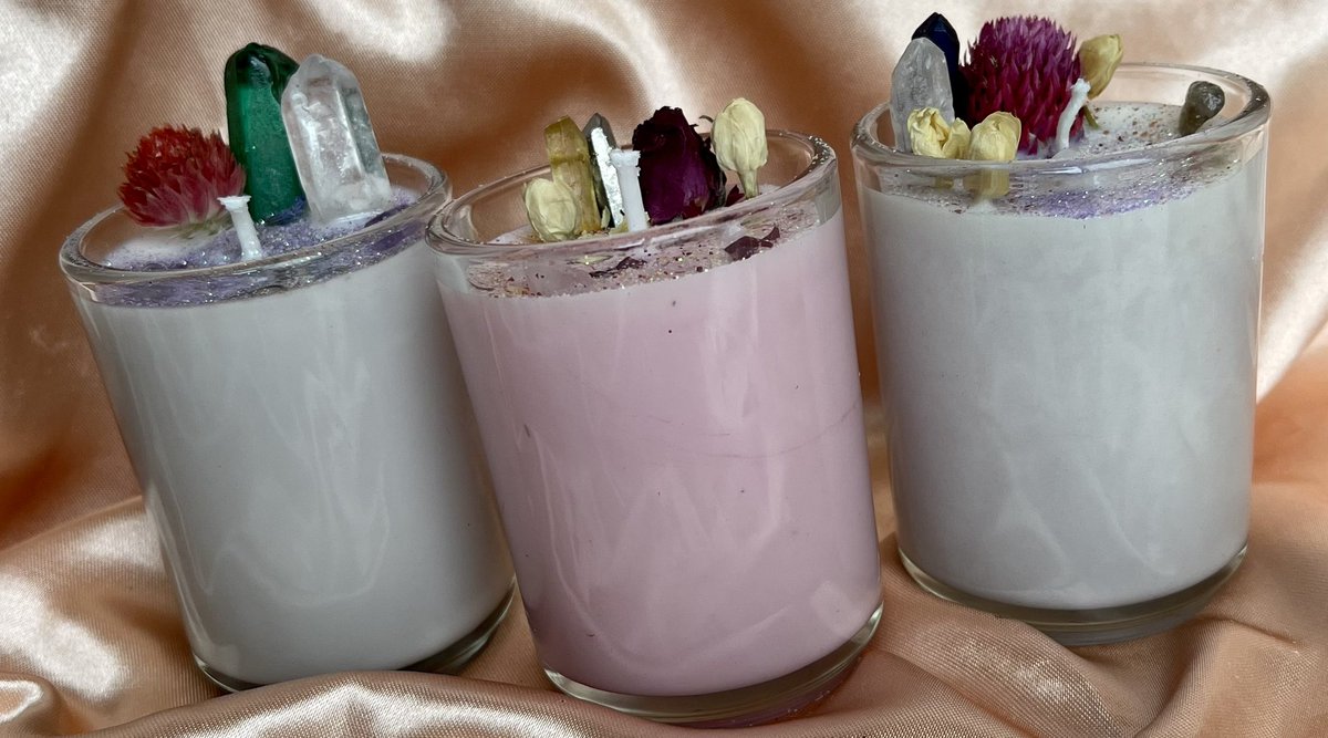 mysticlagom's tweet photo. 💫💘Self-love trios! 💘💫

x3 scents included:
- orchid.
- geranium.
- lavender. https://t.co/EQVqII9CvU