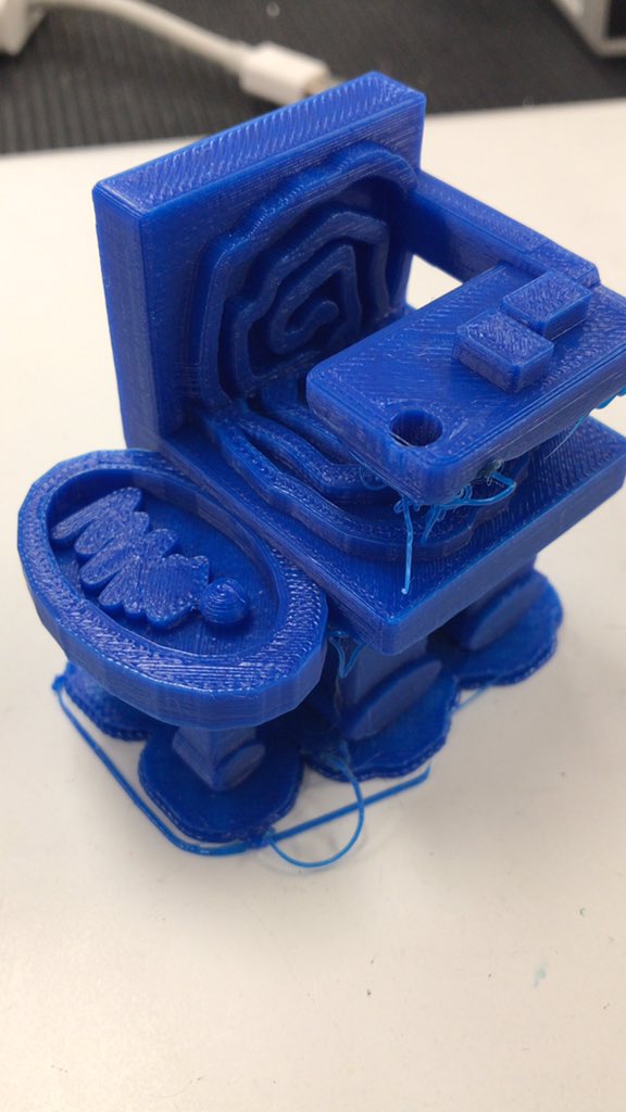 mrshueysclass's tweet photo. Our chair for Peter was printed today. Thanks @amusone ! @HayshirePOWER @sthomascysd https://t.co/tHcOk0TQIo