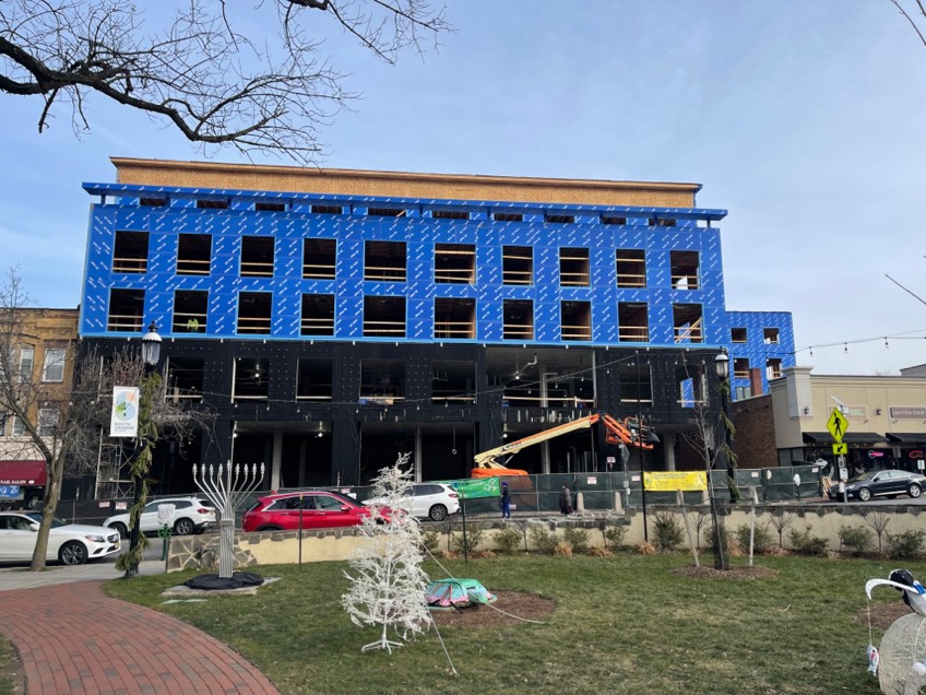 Topology_is's tweet photo. Last week we shared an article about #construction progress on the #VoseAndTaylor development in @southorangenj, which came to be as a result of a #redevelopmentplan that Topology wrote for the Village. 🏗

#SouthOrange #SouthOrangeNJ #SouthOrangeVillage https://t.co/SaRsc7Zgzf