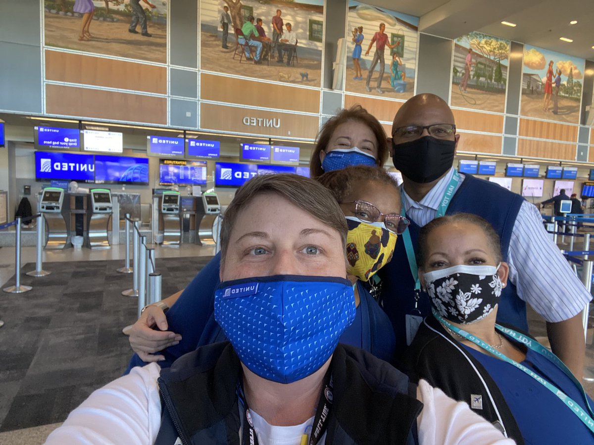 Thank you TeamIAHTDY for your support this last week!  TeamAUS was so happy to have you here. You saved the day…well many days.  Loved seeing these familiar, smiling faces walk off the plane 💙✈️ @jillcourtney01 @GBieloszabski @RicoLGallini @Norfl2Charlette #beingunited