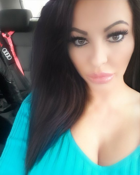 Excited to be #filming this week with @sarahstern & @TigerrBenson1 😘😘#spanking #petgirl https://t.co