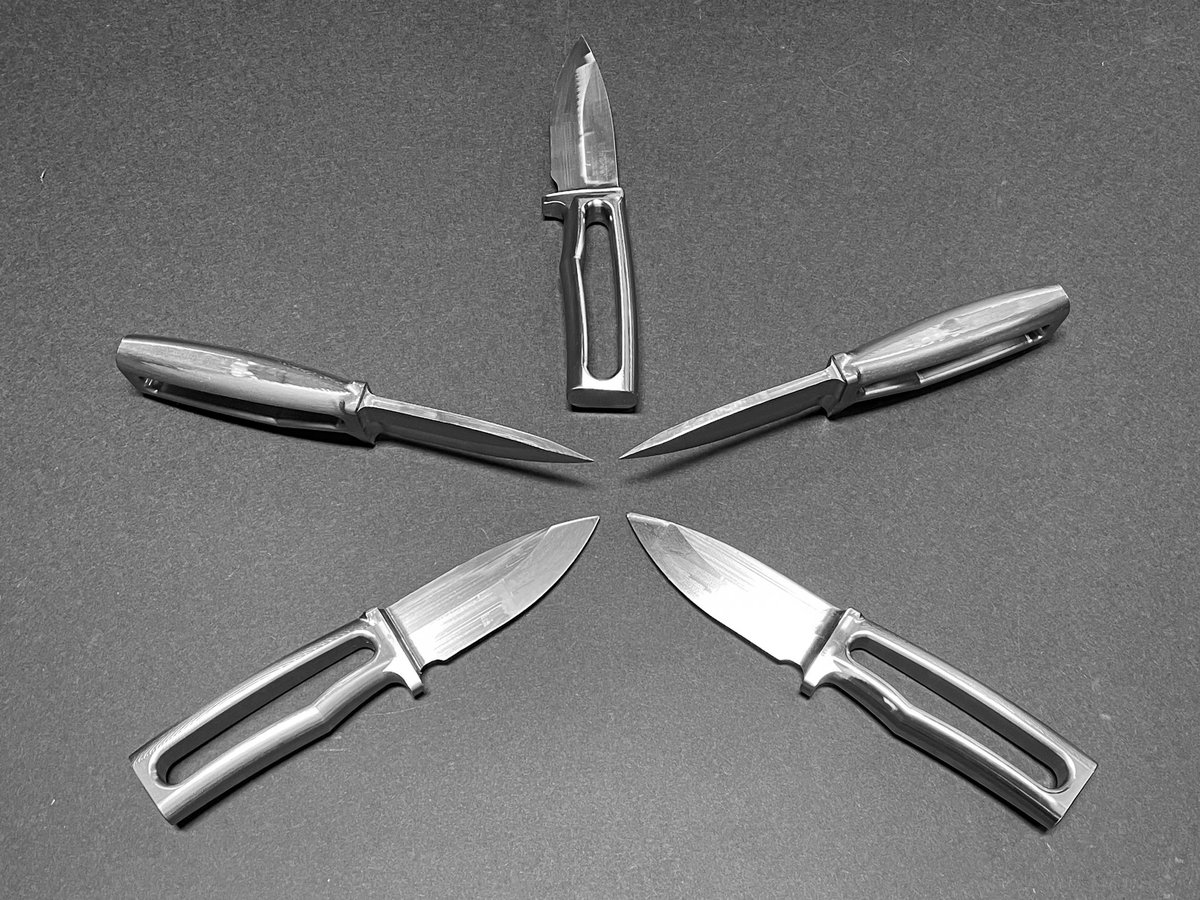 Vineburg's tweet photo. Some custom made products we have had on the design board. #guitar #knives #custom #cnc #5axis #machining #3dmodeling #makingchips https://t.co/hvUI3cSuq3