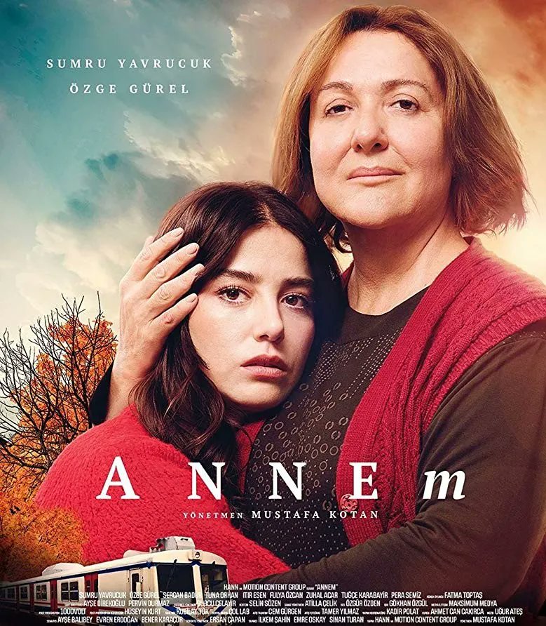 Gastrologgg's tweet photo. Ağlamak için sebep arayan bu filmi izlesin #Annem https://t.co/7GiyiAOpkD