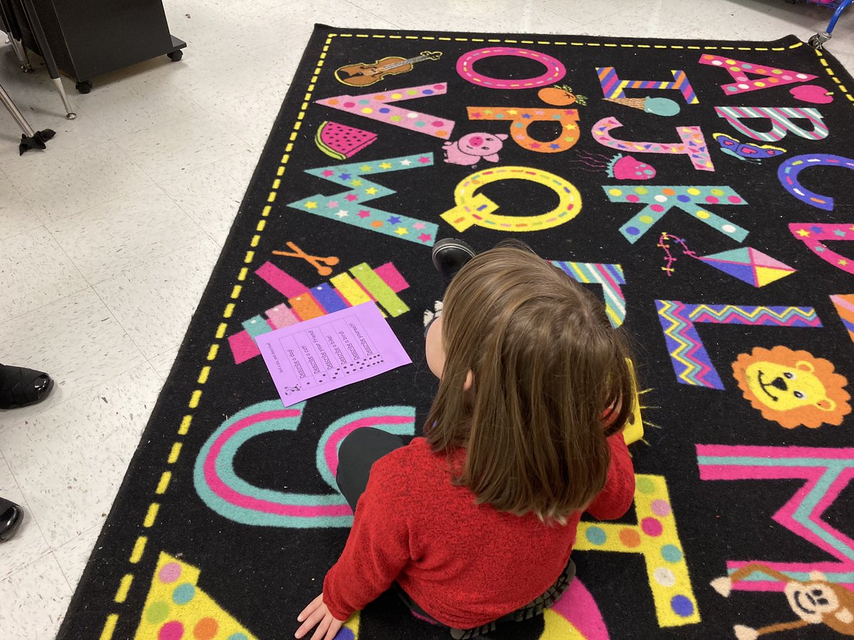 It is all about the application and practice! Pleasant Valley Elementary teachers know how provide direct instruction and then time for practice. @LibbyFrankelARI <a href="/Alabama_Reading/">ARI / The Alabama Reading Initiative, ALSDE</a> <a href="/AlabamaAchieves/">Alabama State Department of Education</a> @DrGloverARI