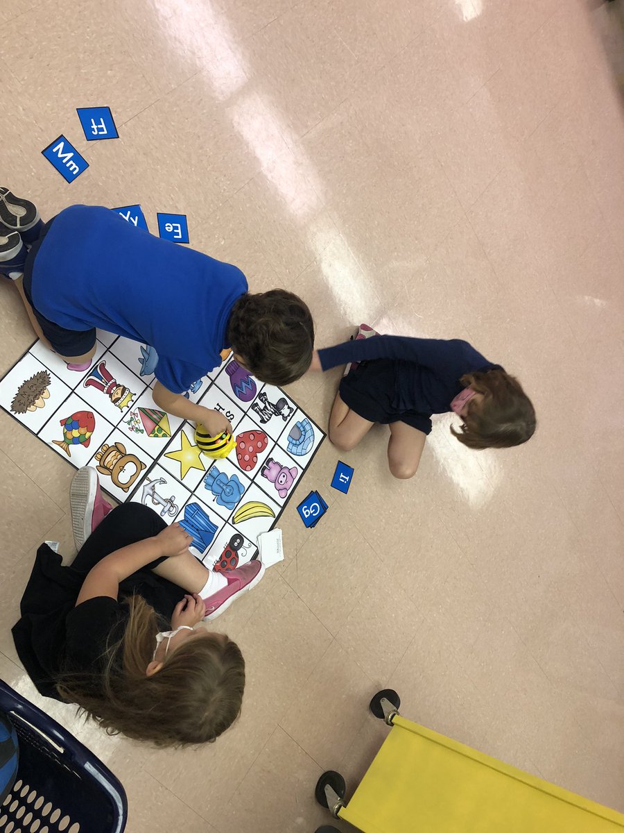 ManateeESMedia's tweet image. We finally finished our Hour of Code Rotations and did our students love it!!! #lovemylibraryPBCSD #hourofcode