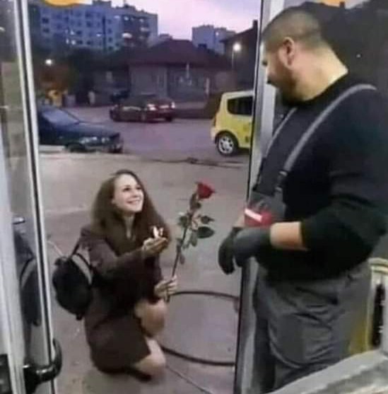 İlk adımı erkek atacak diye bir kaide yok😉 hadi kızlar göreyim sizi, bence tam zamanı kim öle kim kala