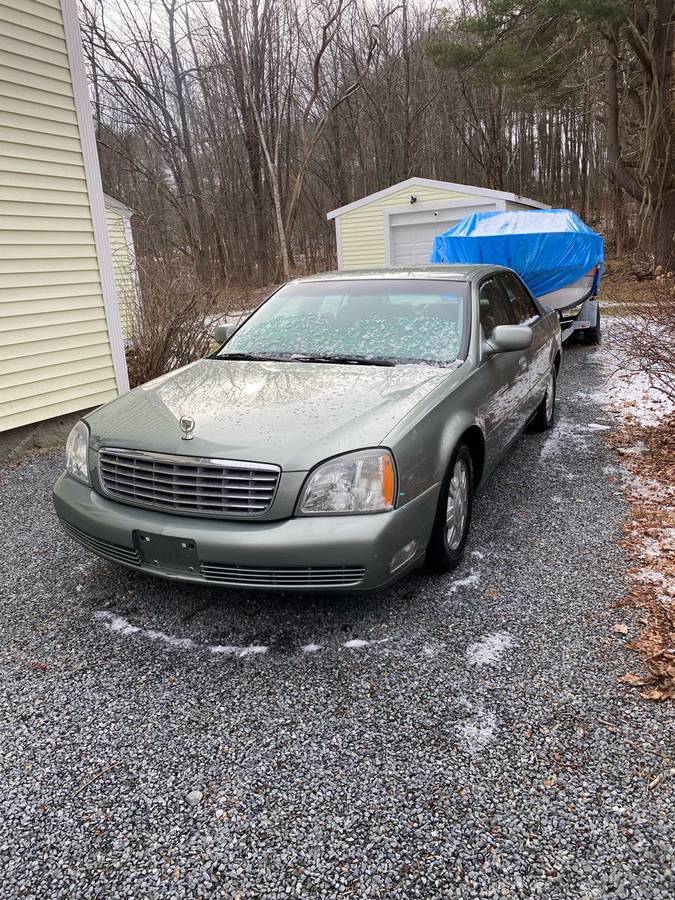 pbpbbq's tweet photo. 2005 CADILAC DEVILLE - $2,995 (LOWELL) 
https://t.co/pyi3UPnLPU

guys so as i resume my car browsin i notice that usedcar prices are "awooga" .... 'cept for big bush era caddy baabies. what's the skinny, they bad or som'thin? loookin taste to me, i dunno https://t.co/FhyI5smG66