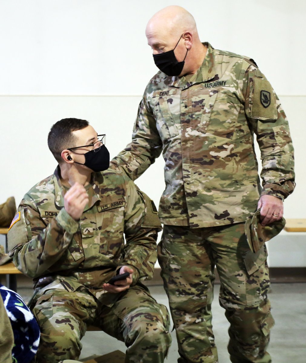 WANationalGuard's tweet photo. Earlier today nearly 100 soldiers from the 2nd Battalion, 146th Field Artillery Regiment and 898th Brigade Engineer Battalion departed for Fort Bliss, Texas as they prepare for their final trainings before deployment to Poland. https://t.co/f2t3lMuoSz