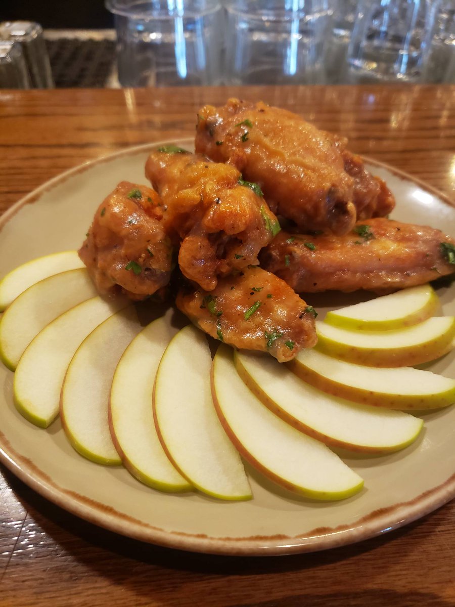 Kingsmen Ale House tweet media