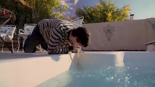 breaking_frames's tweet photo. Breaking Bad - Season 02 Episode 10 - Frame 930 of 2843 https://t.co/gNA6P326Gg