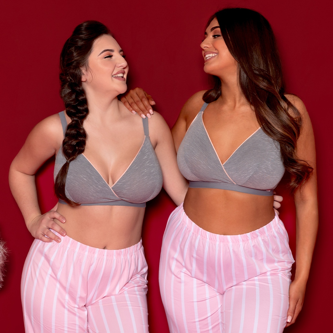 Brastop  D-K Cup Experts Since 2003 on X: Keep it cosy with Curvy Kate's  In My Dreams bralette! The super-soft cotton marl fabric and concealed breast  separator ensure a chafe-free fit