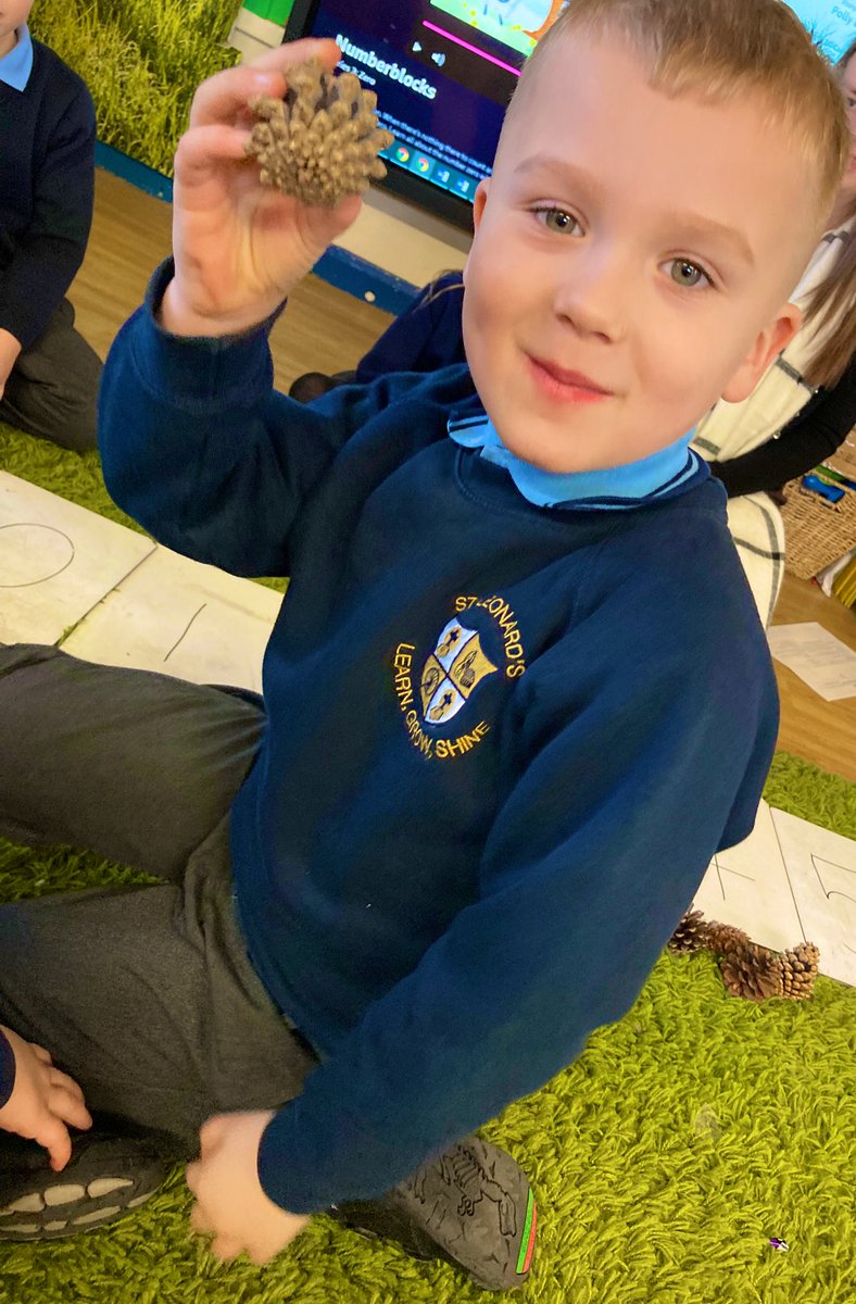 St_Leonards_RC's tweet photo. Holly Class learning all about the concept of ‘Zero’ today, representing amounts from zero to five, playing games and learning with the help of @numberblocks and @WhiteRoseMaths. ‘Well it just means you’ve got nothing, so it’s just…all gone!’ #stleonardsholly #stleonardsmaths https://t.co/3AVCqRRgSJ