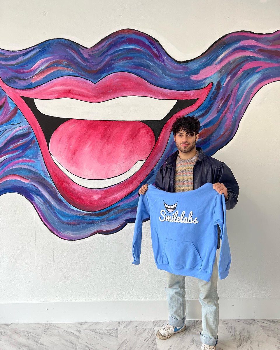 CSmilelabs's tweet photo. 🤯 THE POWER OF ONE SESSION 🤯

s/o @reubensalem for stopping by today and helping us show how even just ONE session can make a noticeable difference; in this case, he ended 10-12 shades whiter! 

Book your sessions today at https://t.co/hHBrzVhuz6 or the tab in our bio 😁🦷 https://t.co/7eN2YaLVw1