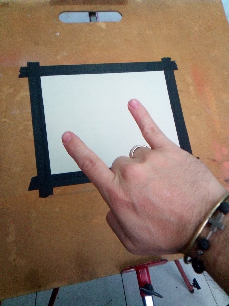 RomelFernando14's tweet photo. Entrando al Estudio 🤘💯 por un nuevo año lleno de proyectos y pinturas. Salud https://t.co/ZGgwXKRPPq