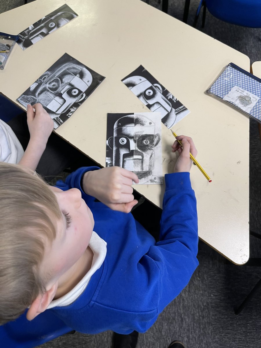 AcklamWhin's tweet photo. Year 3 have made a BRILLIANT start on their final Iron Man artwork this afternoon. They have chosen pencil, charcoal or chalk to showcase light and dark. #drawing #shading #tone #mightymetals https://t.co/qSkNC6wQ7Z