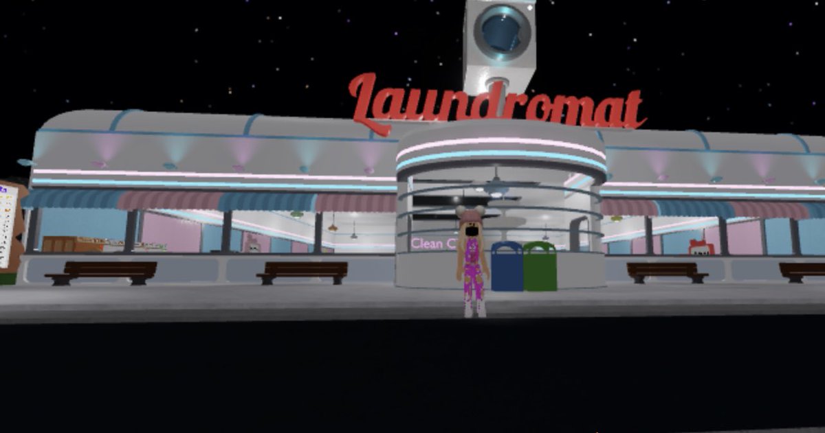 jayde_roblox's tweet photo. Laundry simulator (Beat) of clean of clothes games! https://t.co/pZAb05VZ6q