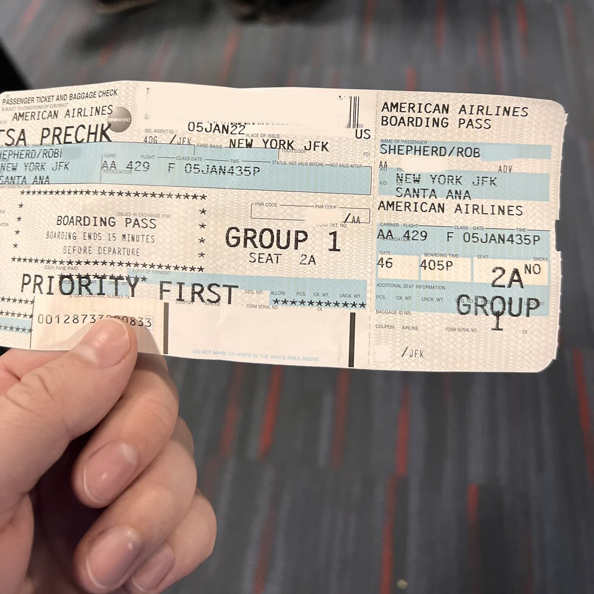 R0bShep's tweet photo. First #RobVenture of the year that’s not work with 6h30m enroute over to Santa Ana/Orange County, CA aboard the Flagship Airbus A321T! #flagshipFirst #properseat https://t.co/SBgXODGORr
