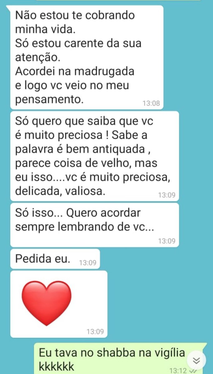 webcamela's tweet photo. ⚠️ Hoje eu vim alertar algumas meninas que consideram líderes e pastores como pai: não aceitem carinho excessivo, mesmo que você não veja maldade nisso, homem é homem e ponto final. Aqui estão algumas mensagens do meu antigo pastor que eu não via maldade alguma e deu no que deu. https://t.co/2LiZqCsvaw