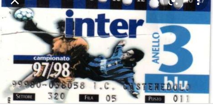 MantoRoberto's tweet photo. @youridjorkaeff @Inter J'étais là ..e l'anno dopo sugli abbonamenti #YouriDjorkaeff https://t.co/5yBITICgjg