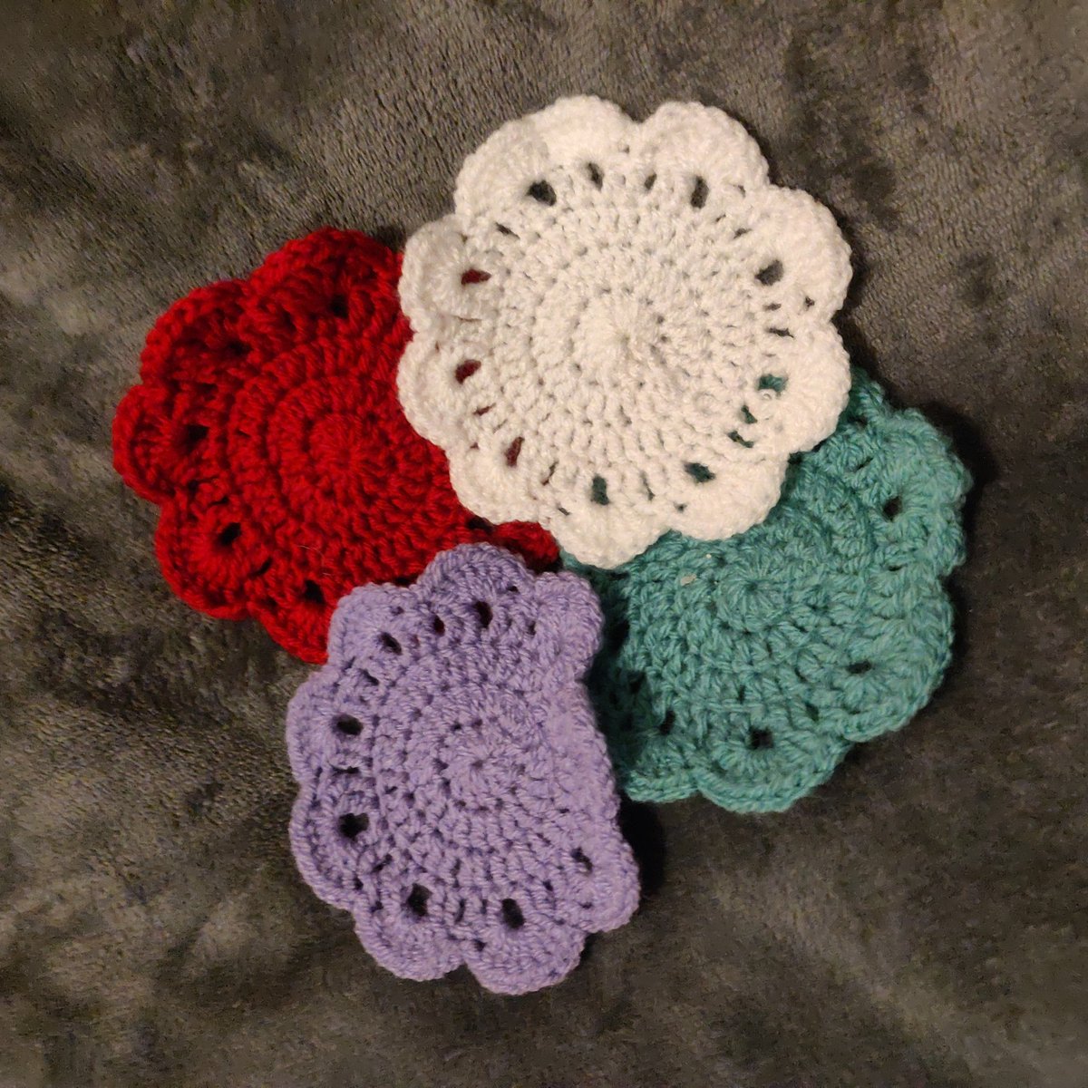 HollyCrochets's tweet photo. Happy 2022 to all my Crochet Lovers , I hope you have all had an amazing Christmas and New year. Keep your eyes on my page new and old  products to come. 
 https://t.co/aYgGME1COX

#crochet #2022 #wool #etsy #homemade #smallbusiness #coasters #support https://t.co/YdfBdKRr5L
