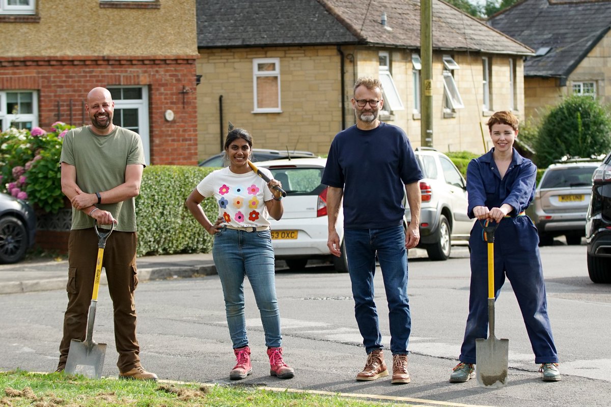 thegreatbritdig's tweet photo. From school to prison…?! 😱 Make sure you tune in next week to see what we uncover about a Victorian Prison in Devizes! #greatbritishdig https://t.co/HTw1Hie9py