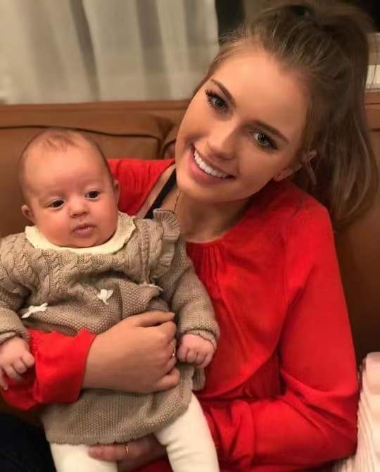 Sister's baby is so cute😀😀