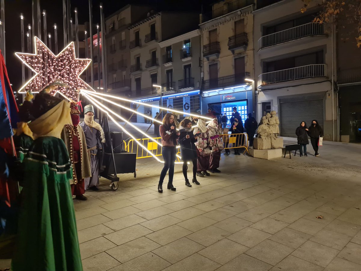 PratAnna's tweet photo. No hi ha nit més màgica💫 https://t.co/IS63JGEVGE