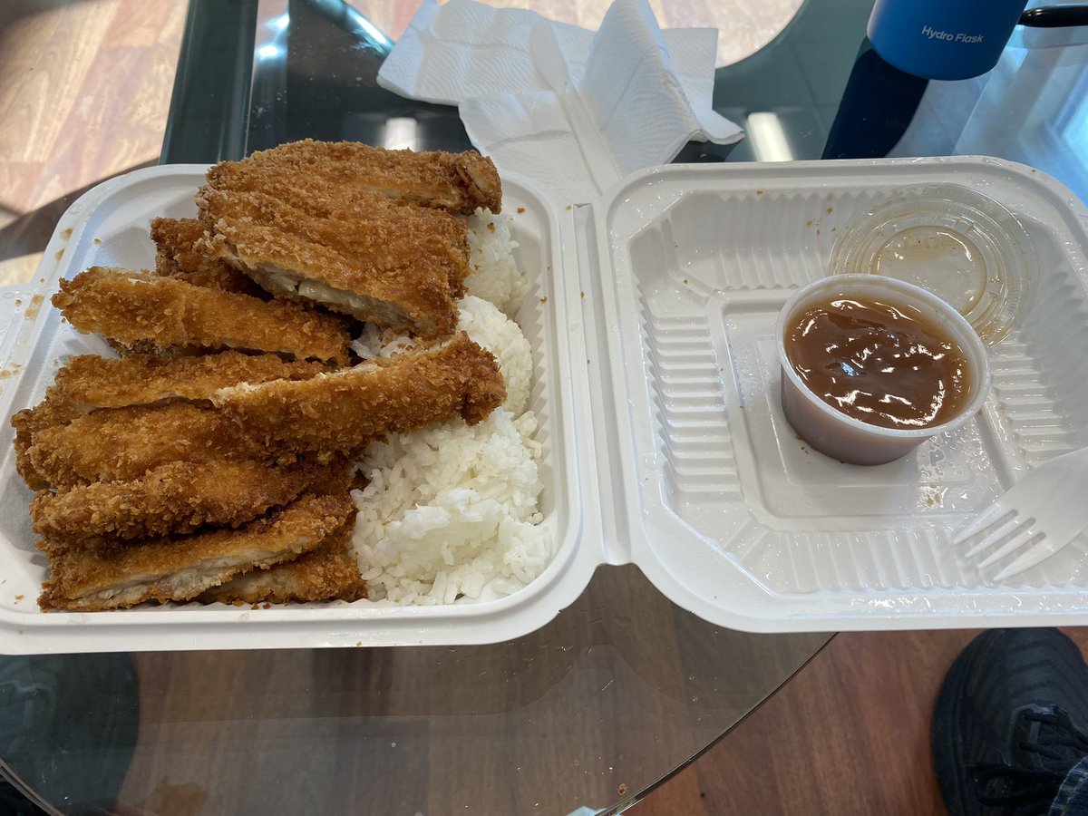 CoachBrennan's tweet photo. I was going for a healthy lunch….then I walked by L&amp;L and well, you know how that ended... #SpartanUp https://t.co/j0YFRipWS0